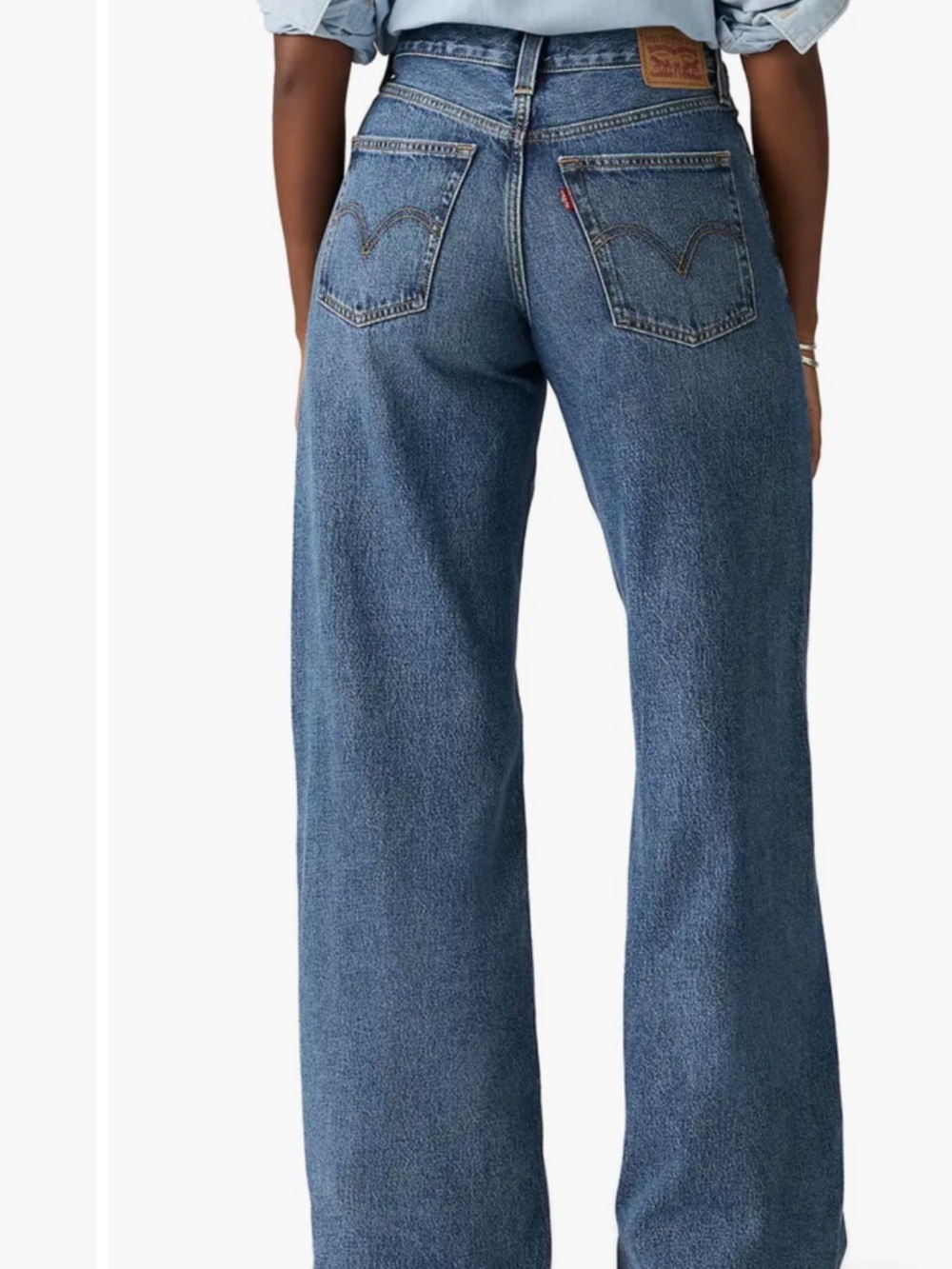 Levi's Light Blue Stonewash Denim Shorts with Water<less> Tag - Picture 8 of 8